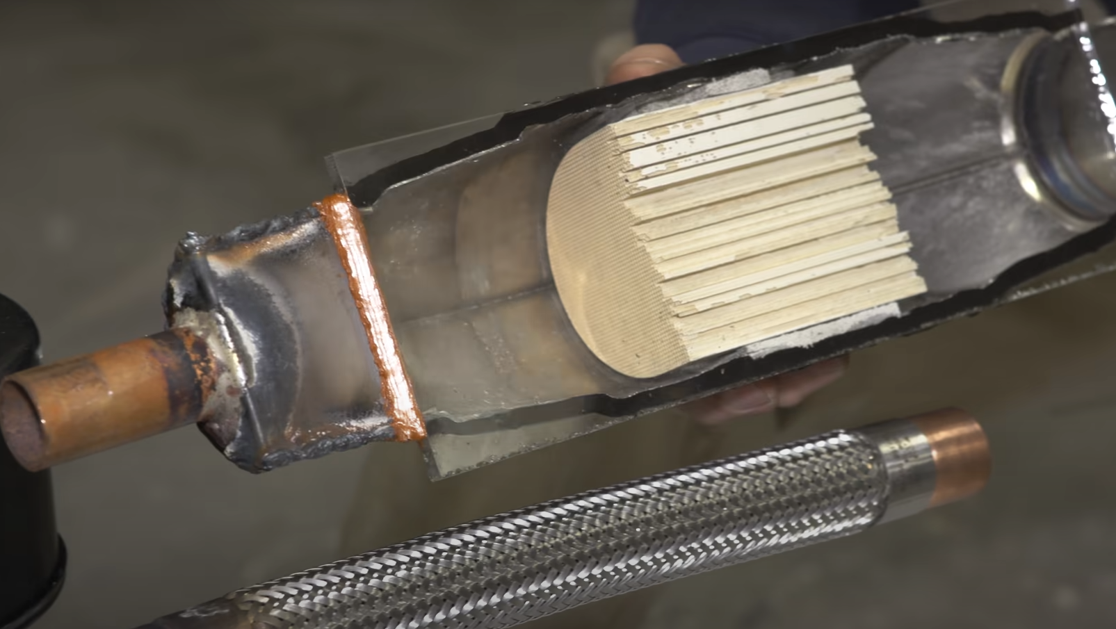 How Many Catalytic Converters Are in a Car? CarProfy